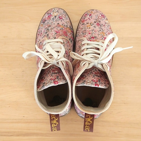 Dr. Martens Shoreditch floral canvas ankle boots - Picture 5 of 11